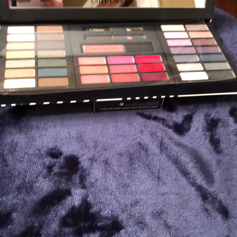 Estée Lauder make up set